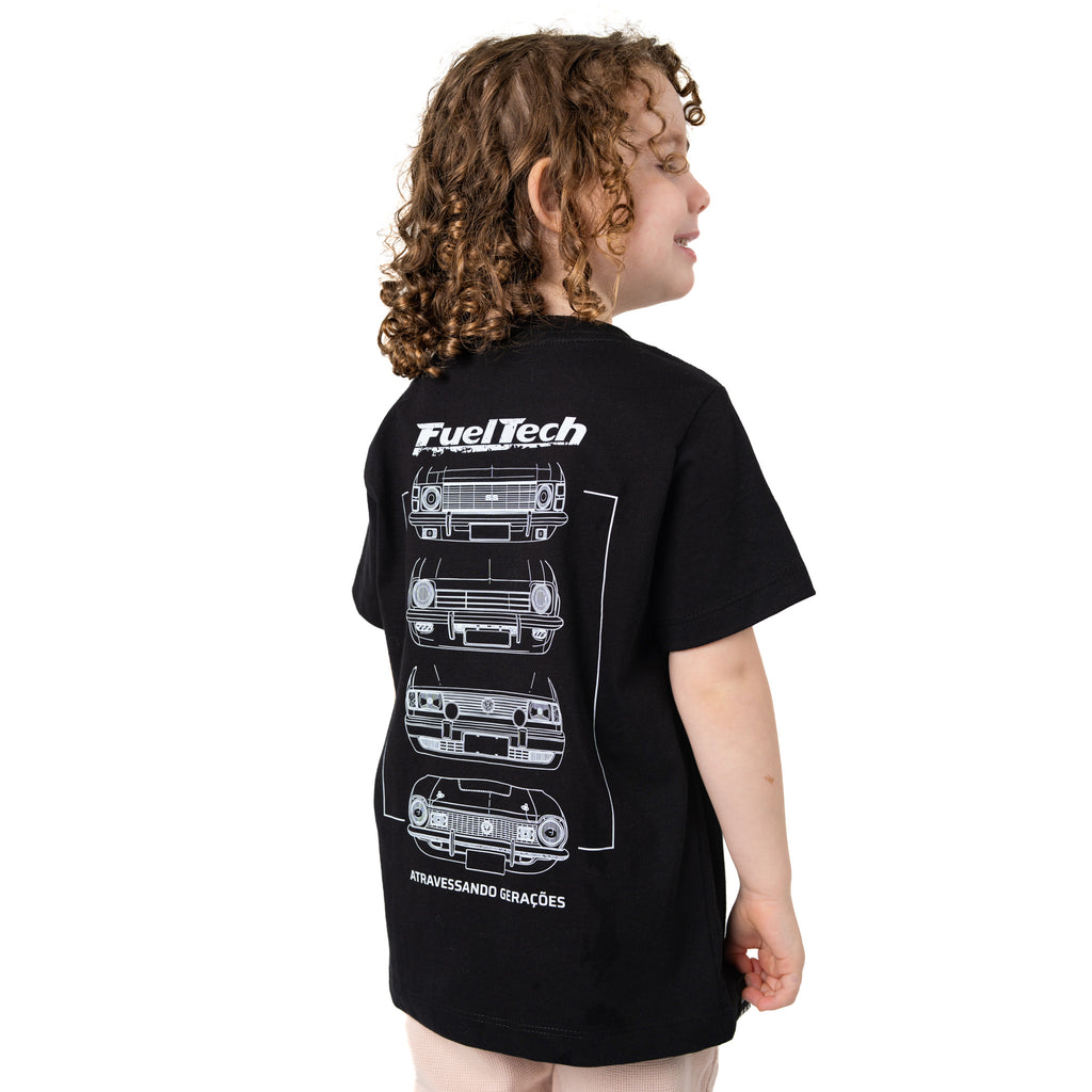 Camiseta Infantil Gerações FT preta - costas em ângulo 3/4